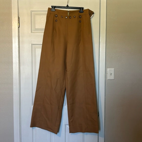 New authentic Burberry wide leg pants - Picture 1 of 7